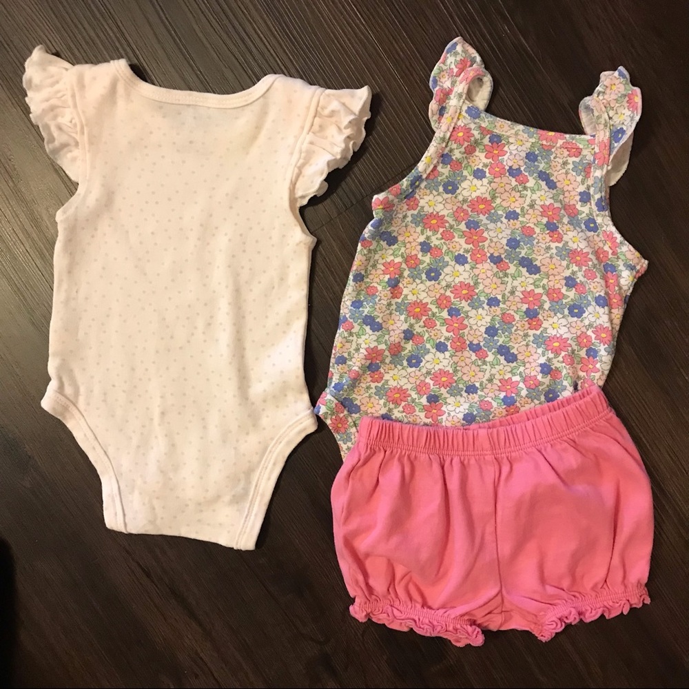 Baby girl clothes • Size 3 months - Picture 2 of 4